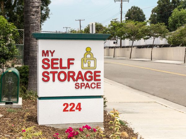 My Self Storage Space - Orange - 224D North Mcpherson Road