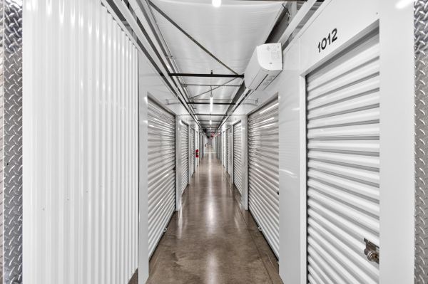 Storelocal Storage - Parkway - 1024 Parkway Drive