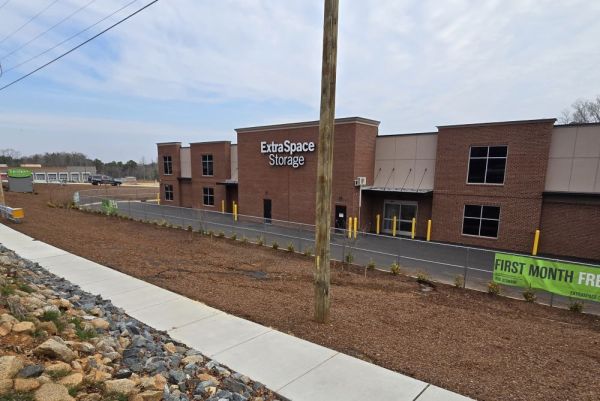 Extra Space Storage - 6660 - Waxhaw - S Providence Rd - 3719 Providence Road South
