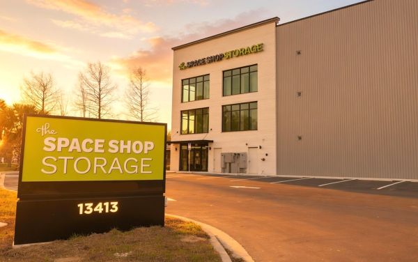 Space Shop Self Storage - Jacksonville - 13435 North Main Street