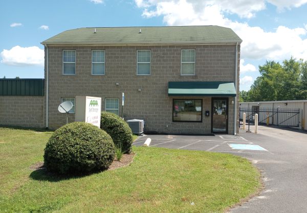 AAAA Self Storage - Mechanicsville - 8530 Richfood Road