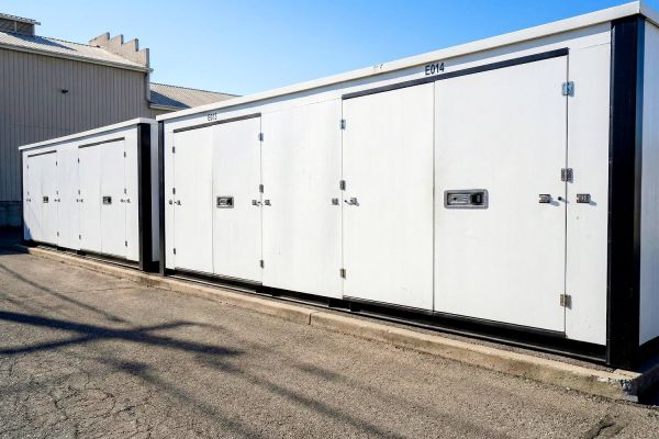 Capital City Self Storage - 2828 Cherry Avenue Northeast