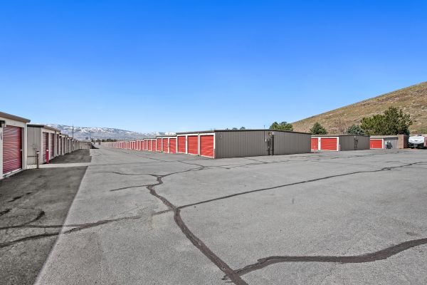 Desert Highlands Mini Storage - 5900 South Los Altos Parkway