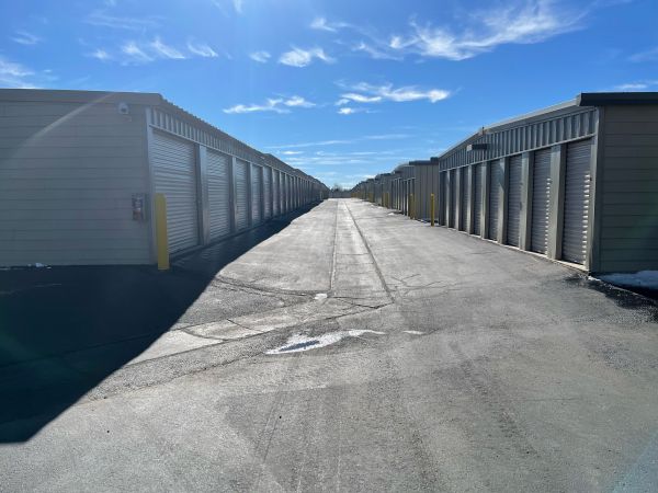 Shield Storage - 5900 E Copeland Ln - 5900 East Copeland Lane