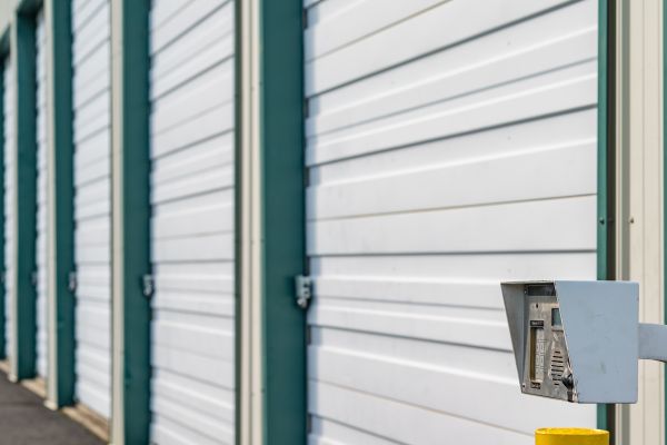Shield Storage - 11515 N Market St - 11515 North Market Street