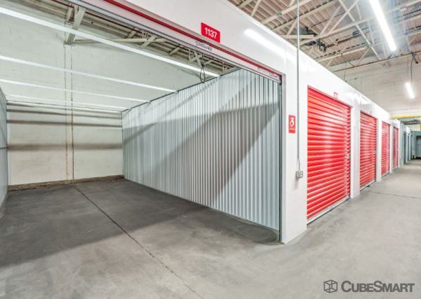CubeSmart Self Storage CT MANCHESTER GLEN ROAD - 5 Glen Road
