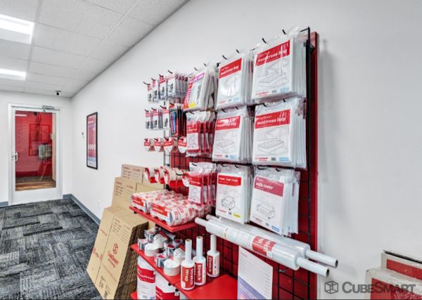 CubeSmart Self Storage CT MANCHESTER GLEN ROAD - 5 Glen Road