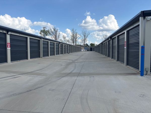 10 Federal Storage - N Chapel St - 900 North Chapel Street