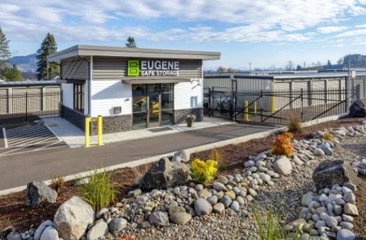 Eugene Safe Storage - 86270 College View Road