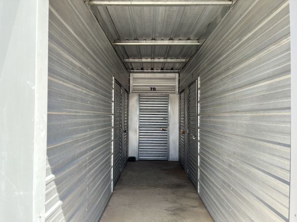 Shield Storage - 4475 N Bank St - 4475 North Bank Street