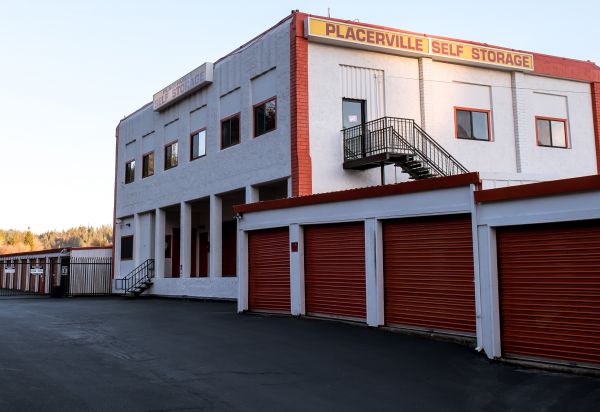 Placerville Self Storage - 1066 Locust Avenue