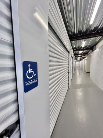 Park Forest Self Storage - 9708 Greenwell Springs Road