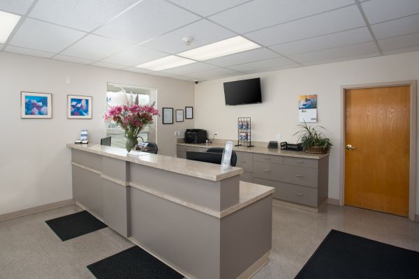 South Hill Mini Storage - 3115 East 57th Avenue