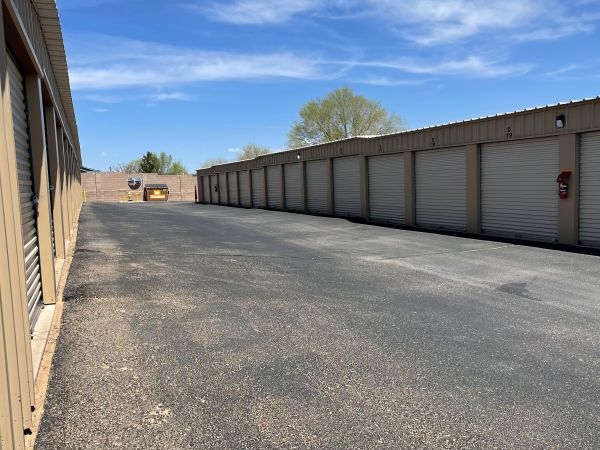 Shield Storage -1340 Calle De Las Lomas - 1340 Calle De Las Lomas