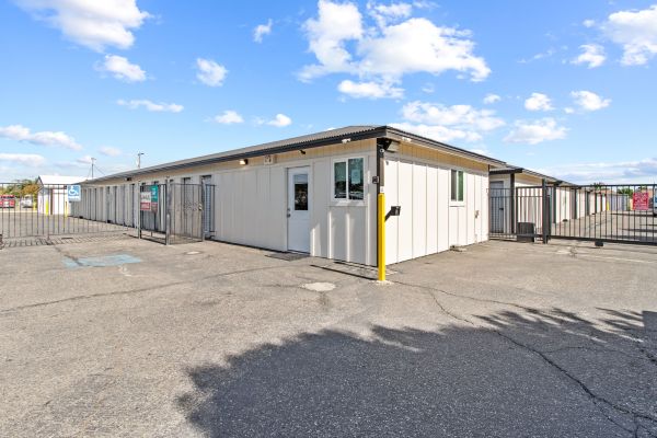 Shield Storage - 2800 E. Pacheco Blvd - 2800 East Pacheco Boulevard