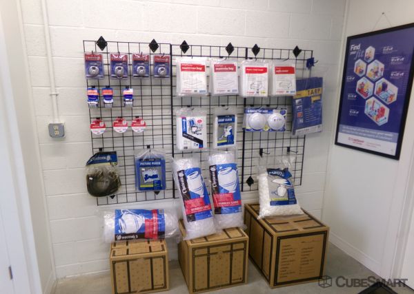 CubeSmart Self Storage - 1802 North Reading Road - PA - 1802 North Reading Road