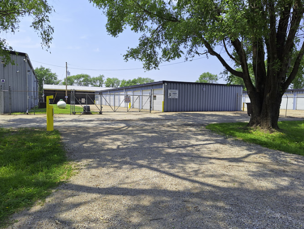 Topeka Self Storage - Grantville - 2720 Northeast Grantville Road
