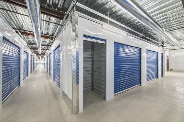 Westpointe New Braunfels Self Storage - 1864 Independence Drive