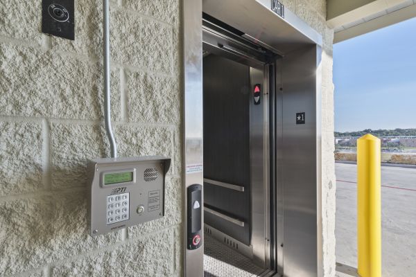Westpointe New Braunfels Self Storage - 1864 Independence Drive