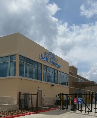 Westpointe New Braunfels Self Storage - 1864 Independence Drive