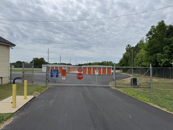 Blue Sky Self Storage - Thomson - 1840 Dallas Drive
