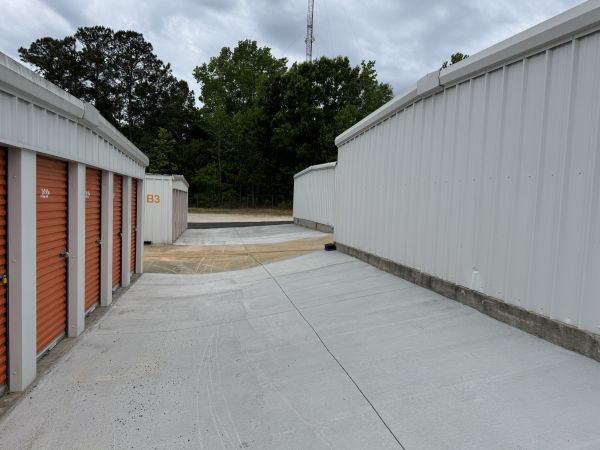 Blue Sky Self Storage - Thomson - 1840 Dallas Drive