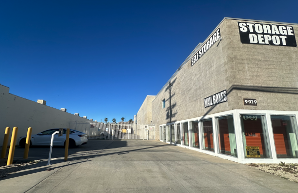 Storage Depot - 9919 Canoga Avenue