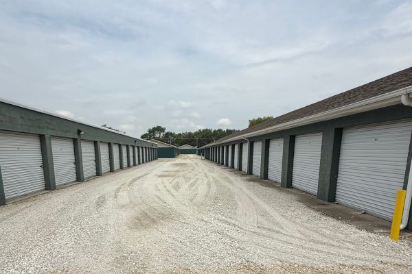 Miles of Storage - Chesterfield - 4647 East Co Road 67