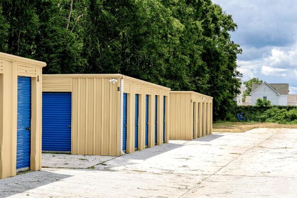 Jaguar Storage - 6111 Old Shell Road