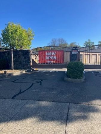 Lakewood Village Self Storage - 903 Adele Drive
