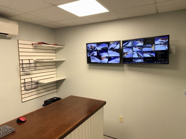 Extra Space Storage - 5013 - Groveland - Nelson St - 15 Nelson Street