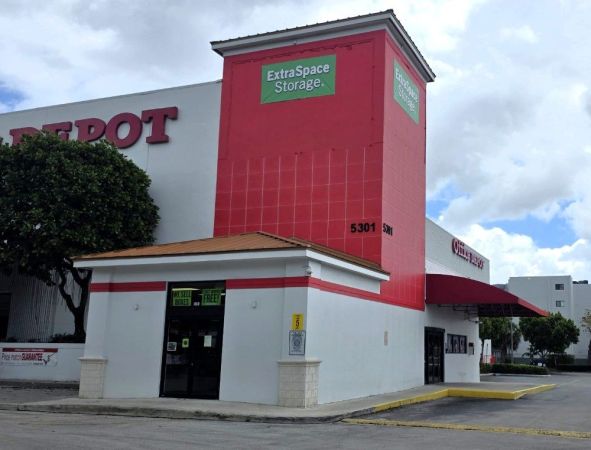 Extra Space Storage - 5214 - Hialeah - W 20th Ave - 5301 West 20th Avenue