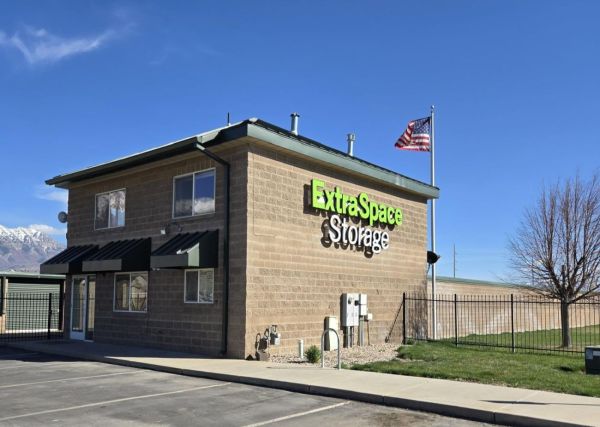 Extra Space Storage - 5212 - Lindon - N 2000 W - 426 North 2000 West Street