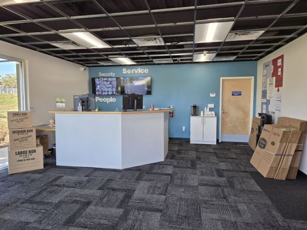 Extra Space Storage - 5188 - Orlando - 6205 W Colonial Dr - 6205 West Colonial Drive