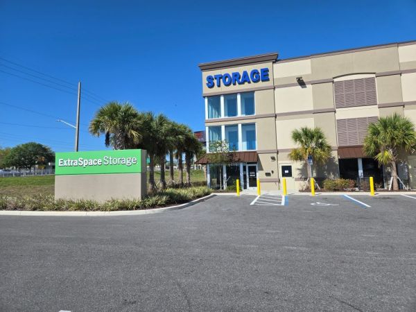 Extra Space Storage - 5188 - Orlando - 6205 W Colonial Dr - 6205 West Colonial Drive