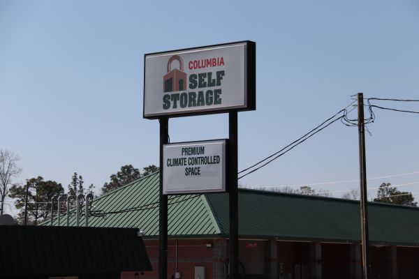Columbia Self Storage - 3520 Leesburg Road