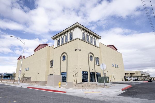Indigo Self Storage - Las Vegas - W Robindale Rd - 5210 West Robindale Road