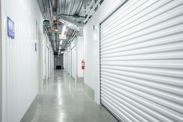 Indigo Self Storage - Las Vegas - W Robindale Rd - 5210 West Robindale Road