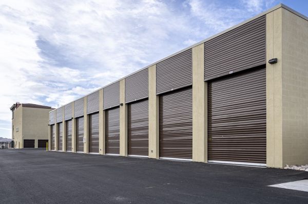 Indigo Self Storage - Las Vegas - W Robindale Rd - 5210 West Robindale Road