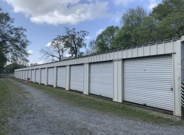 Bleckley Street Self Storage - 401 Bleckley Street