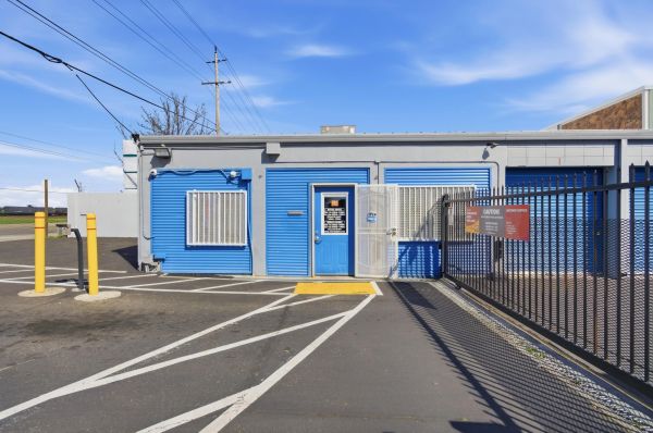 StoragePRO Self Storage of North Highlands - 4250 Roseville Road