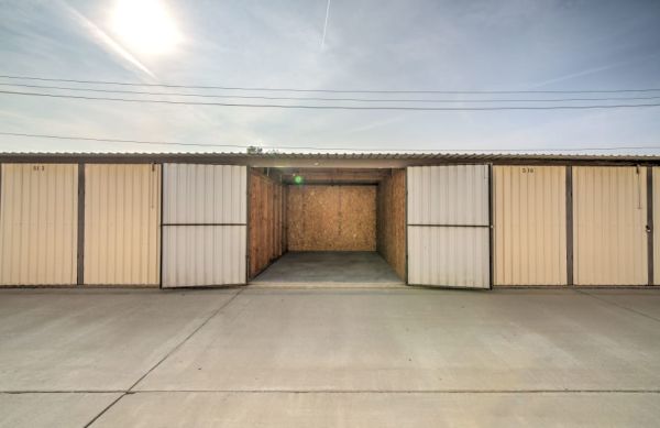 Budget Mini Storage - 1550 Glendale Avenue