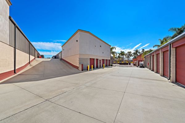 Instorage Yorba Linda - 17071 Imperial Highway