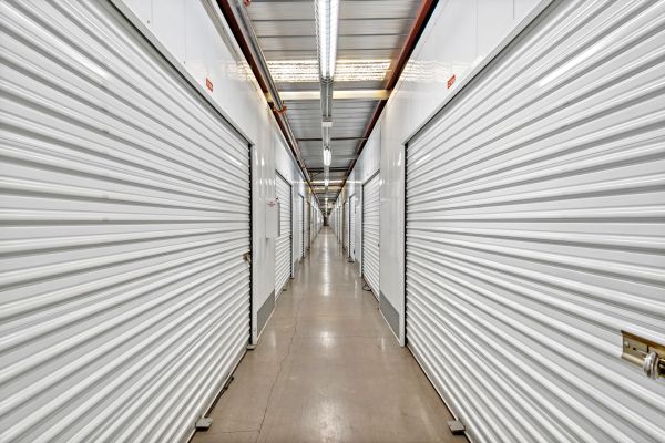 Arcadia 210 Self Storage - 324 North 2nd Avenue
