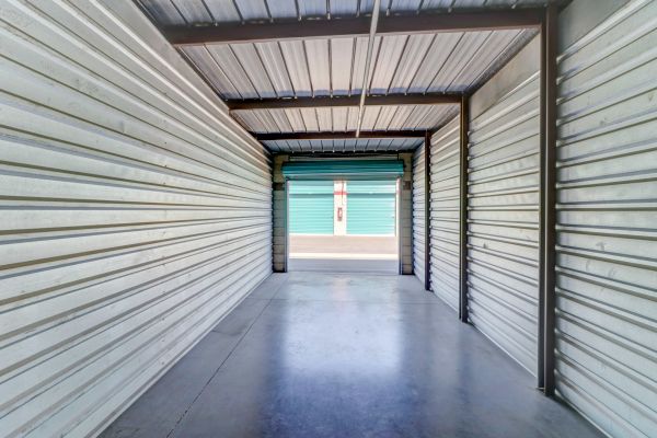 Outback Self Storage - 1934 East Taft Avenue