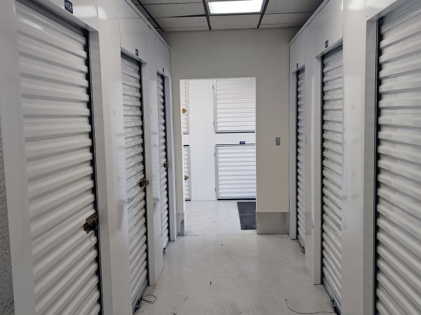 Mesa Desert Storage - 462 South Gilbert Road