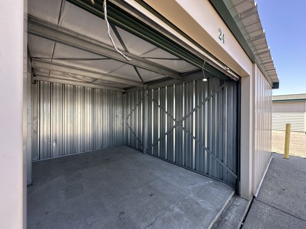 Gallery Place Storage - 3429 Lansing Avenue