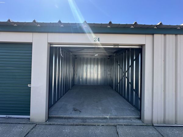 Gallery Place Storage - 3429 Lansing Avenue
