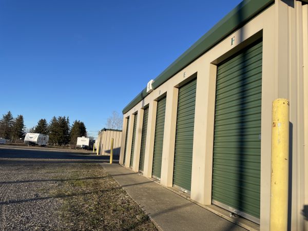 Gallery Place Storage - 3429 Lansing Avenue