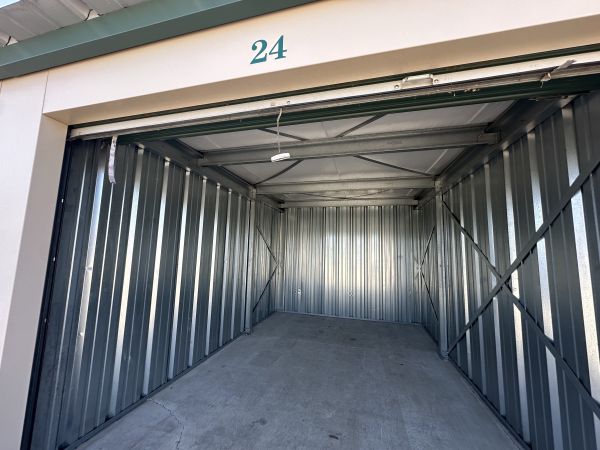Gallery Place Storage - 3429 Lansing Avenue